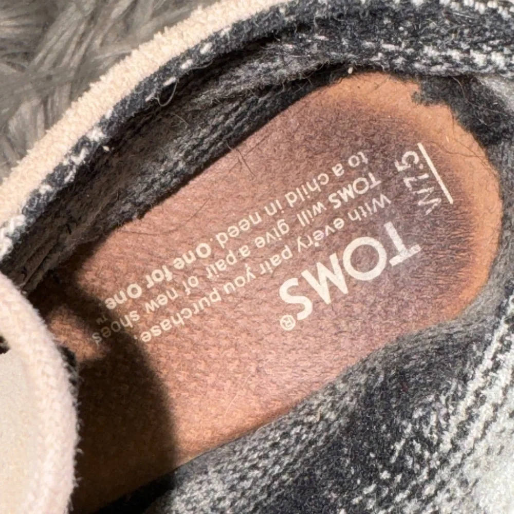 Toms boot features